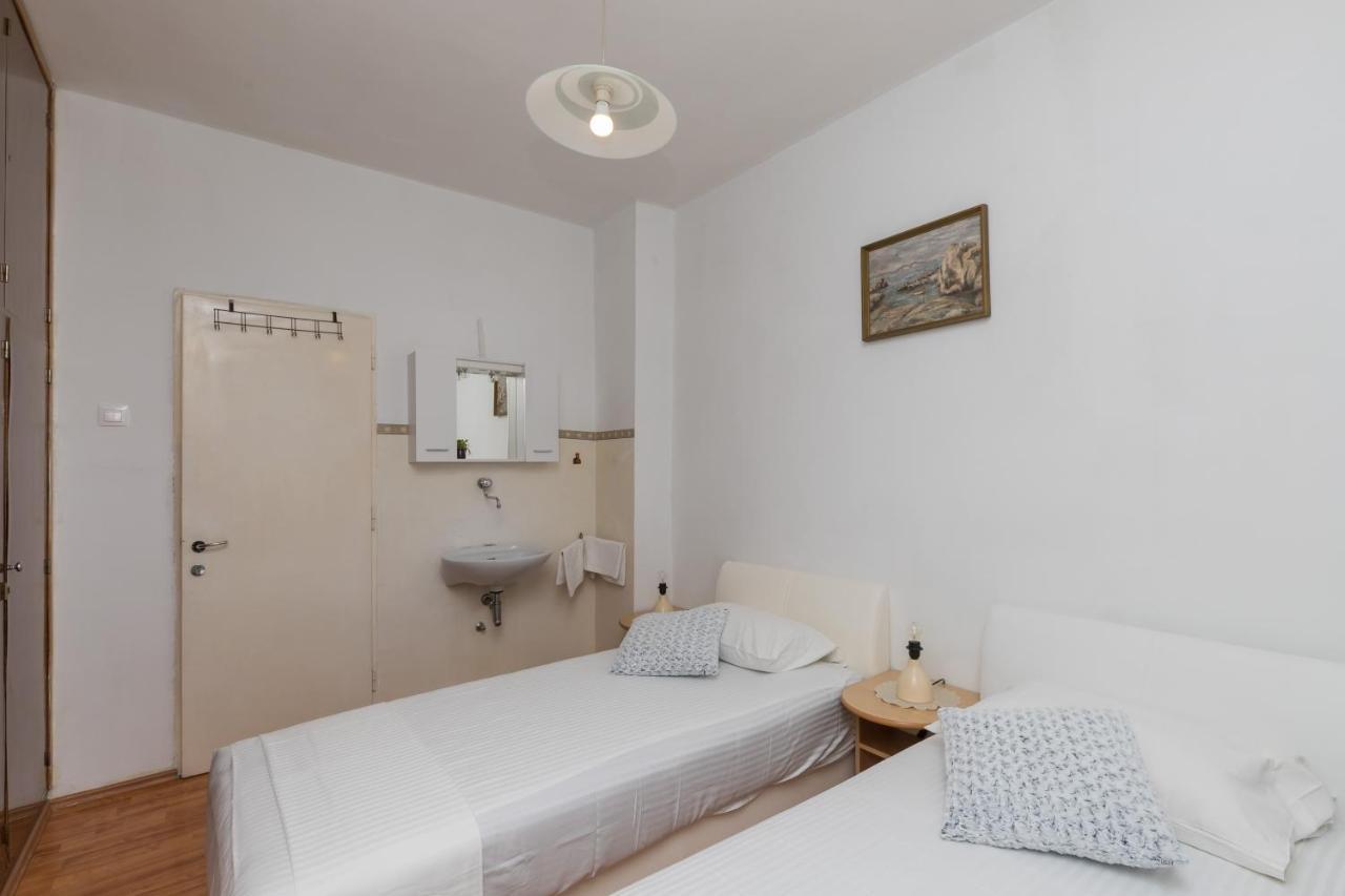 Guest House Bradas Dubrovnik Eksteriør billede